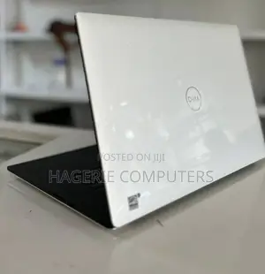 New Laptop Dell Precision 15 7520 32GB Intel Core I9 SSD 512GB