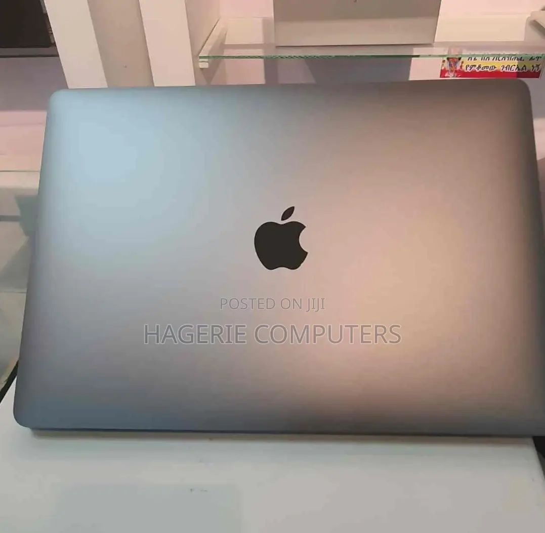 New Laptop Apple MacBook Pro 8GB Apple M2 SSD 256GB
