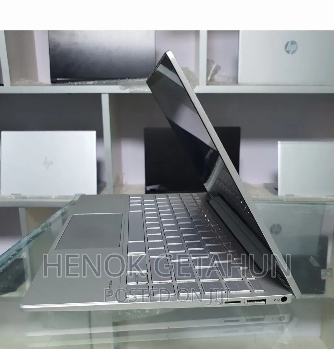 New Laptop HP Envy X360 16GB Intel Core I5 SSD 512GB