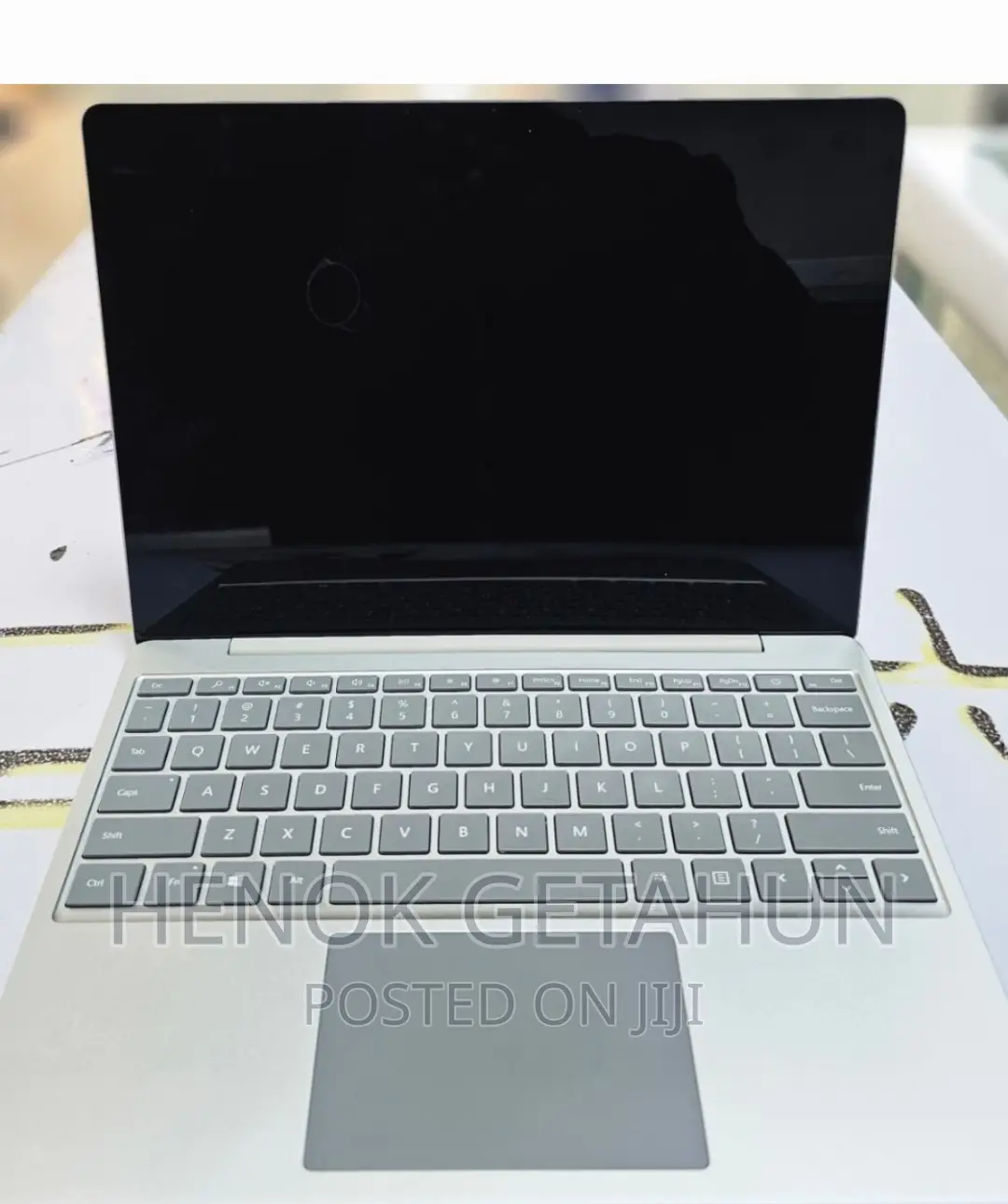 New Laptop Microsoft Surface Pro 7 8GB Intel Core i5 SSD 128GB