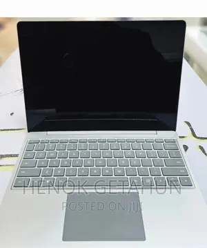 New Laptop Microsoft Surface Pro 7 8GB Intel Core i5 SSD 128GB