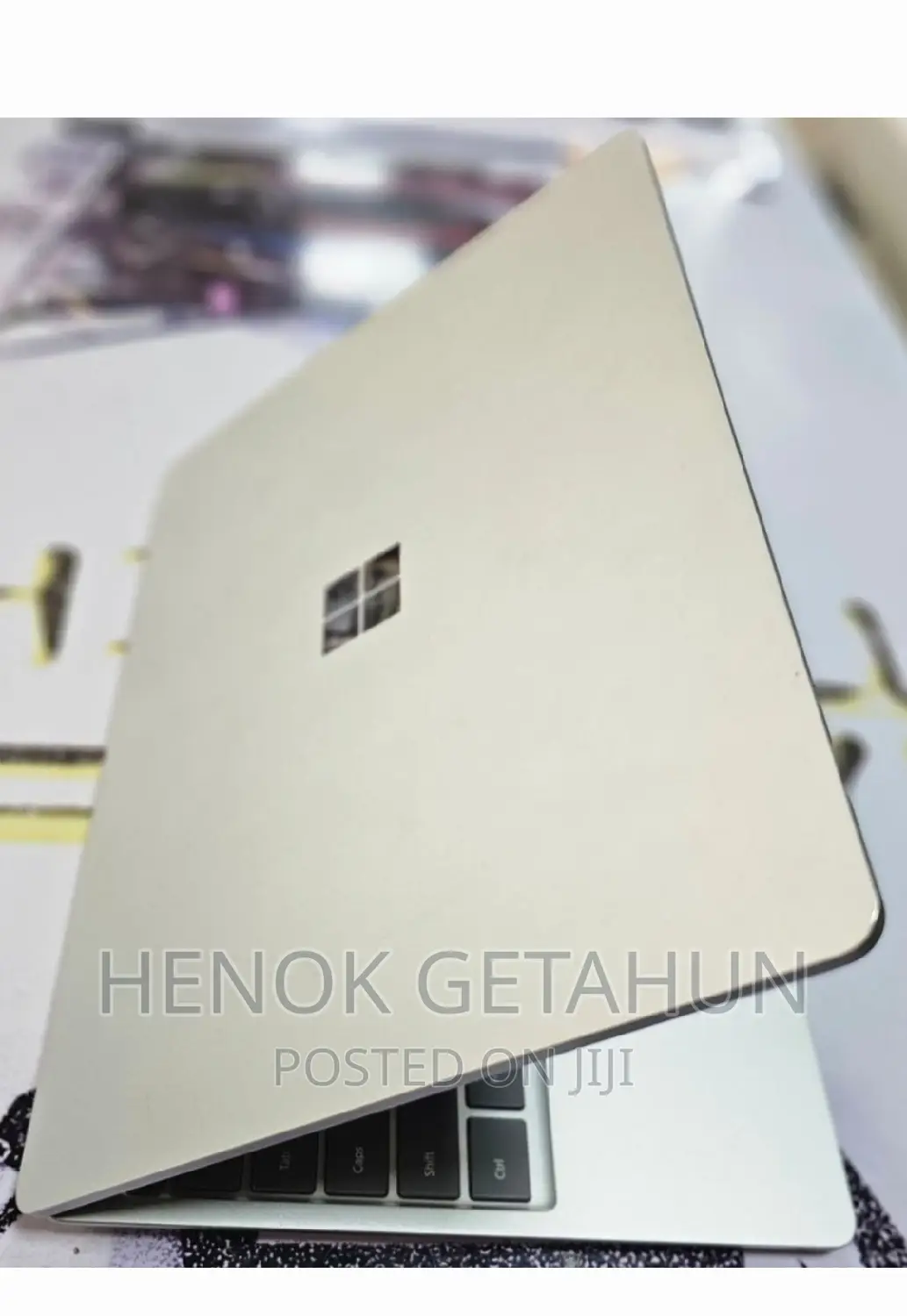 New Laptop Microsoft Surface Pro 7 8GB Intel Core i5 SSD 128GB