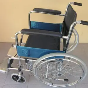 New Wheelchair Economic 48cm Seat Width Foldable Wheelchair