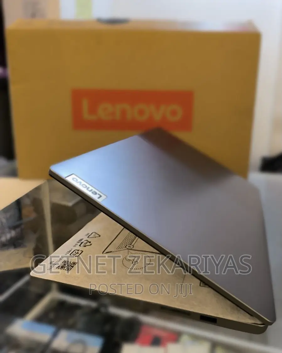 New Laptop Lenovo Ideapad 3 8GB AMD Ryzen 5 SSD 512GB