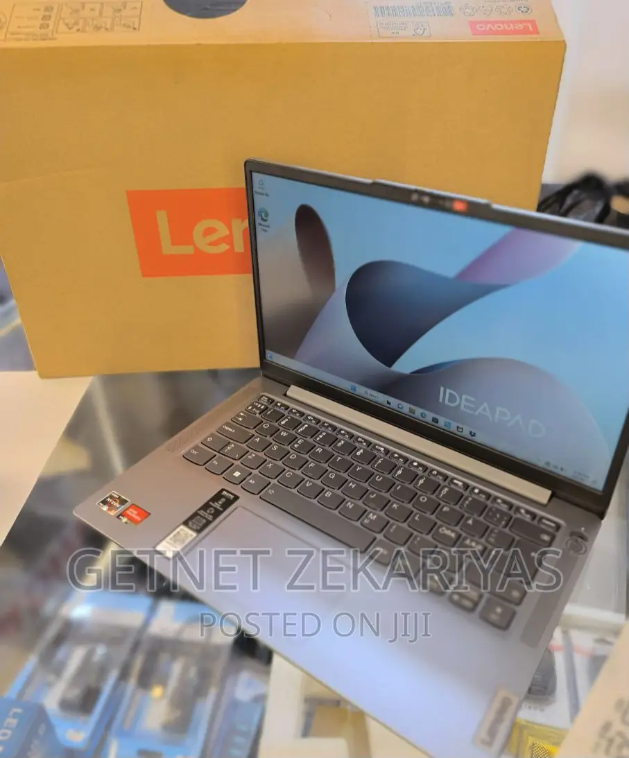 New Laptop Lenovo Ideapad 3 8GB AMD Ryzen 5 SSD 512GB