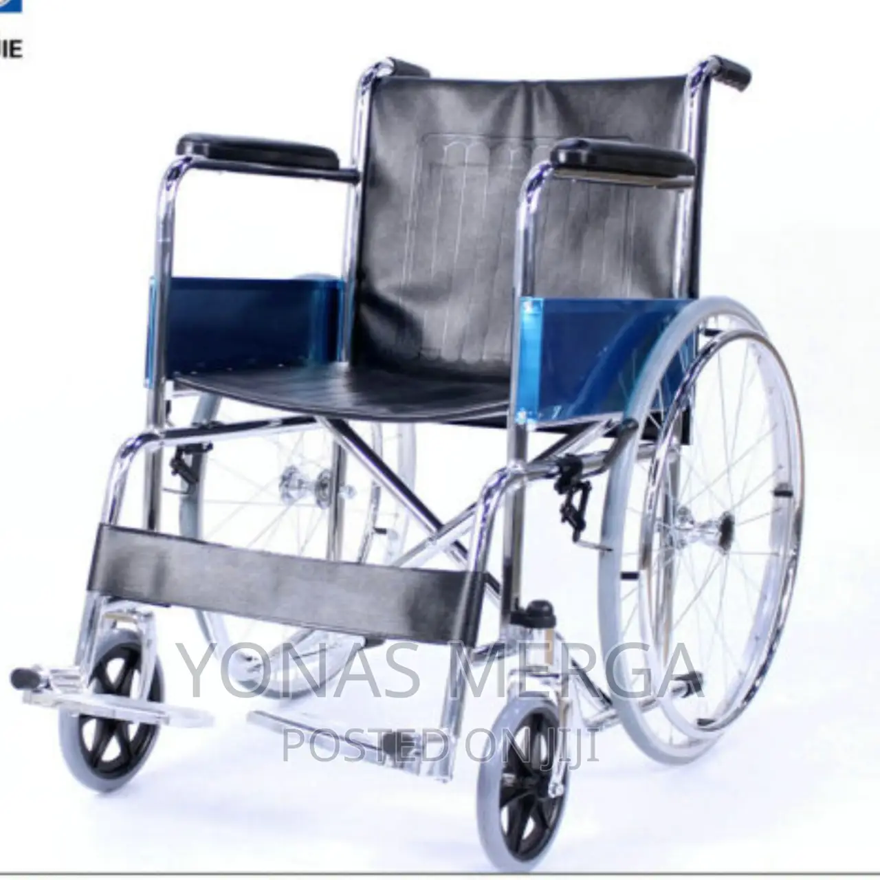 New Folding Wheelchair W/Swing Away Foot Rests 46 Cm Seat
