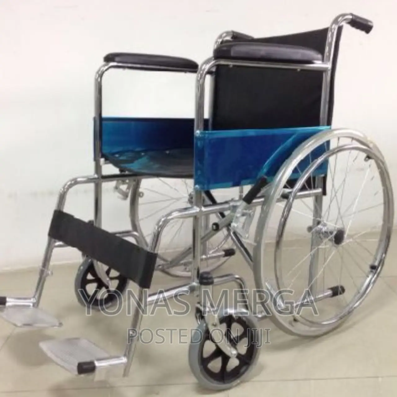 Wheelchair Steel Wheelchair- Folding Size 104 *28.5*88CM