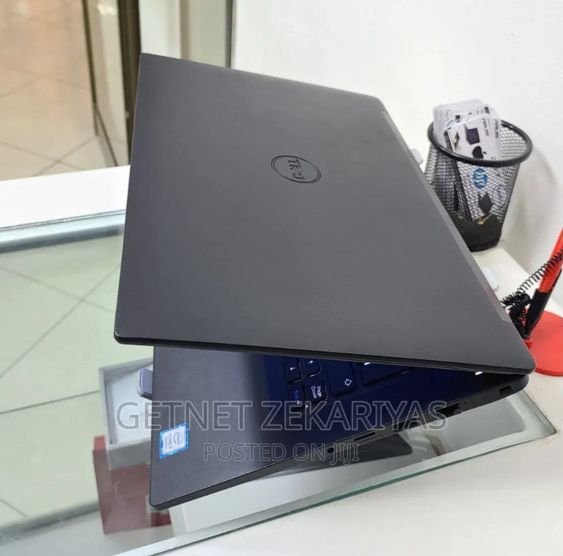 New Laptop Dell Latitude 5310 16GB Intel Core I7 SSD 512GB