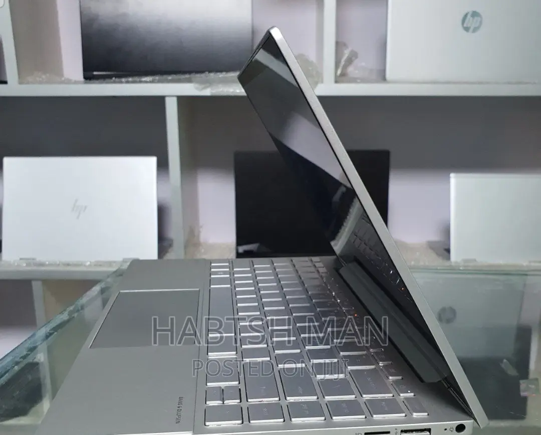 New Laptop HP Envy 14 16GB Intel Core I5 SSD 512GB