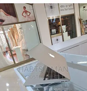 New Laptop Apple MacBook Air 2017 8GB Intel Core I5 SSD 128GB