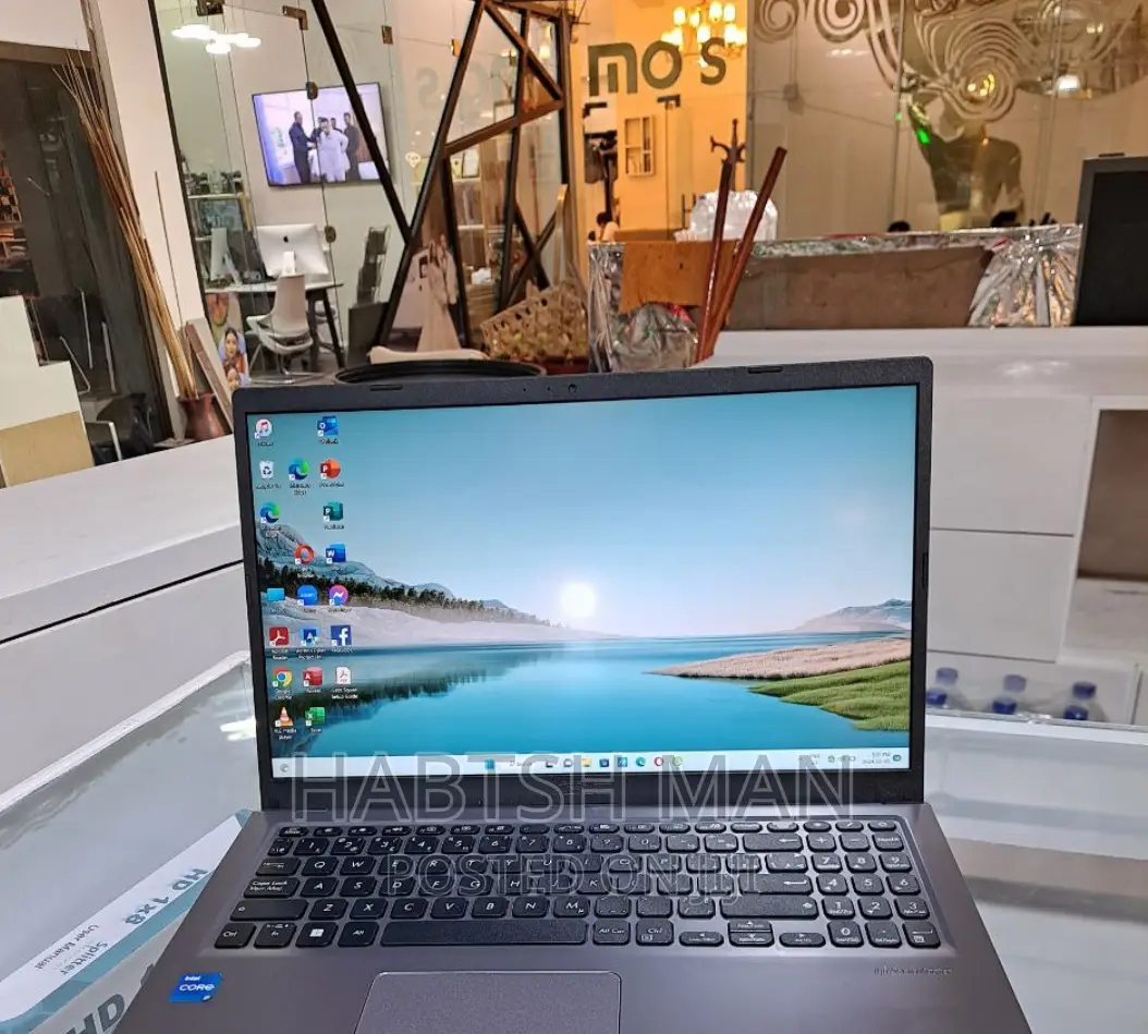 New Laptop Asus VivoBook 15 X505BA 8GB Intel Core I5 SSD 512GB