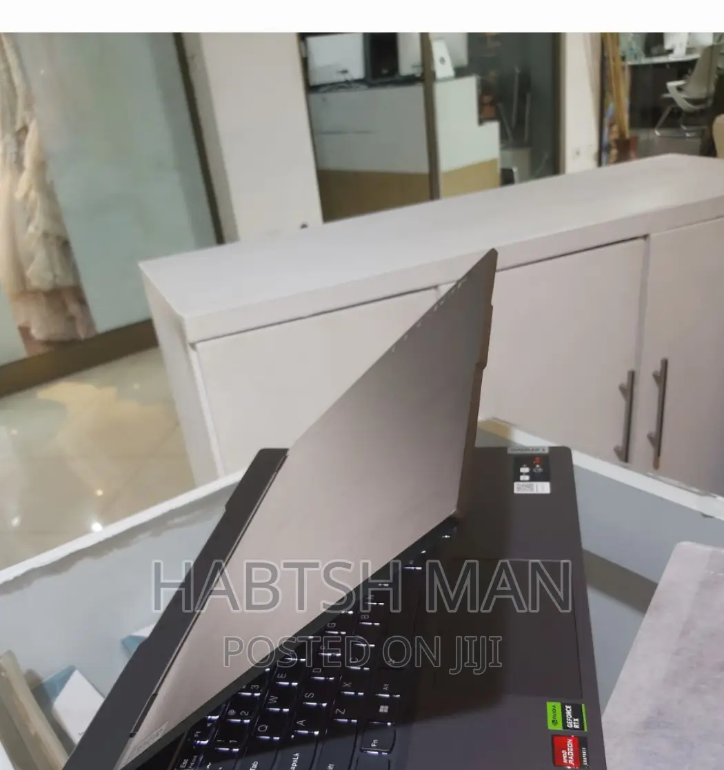 New Laptop Lenovo Legion 5 16GB AMD Ryzen 7 SSD 512GB