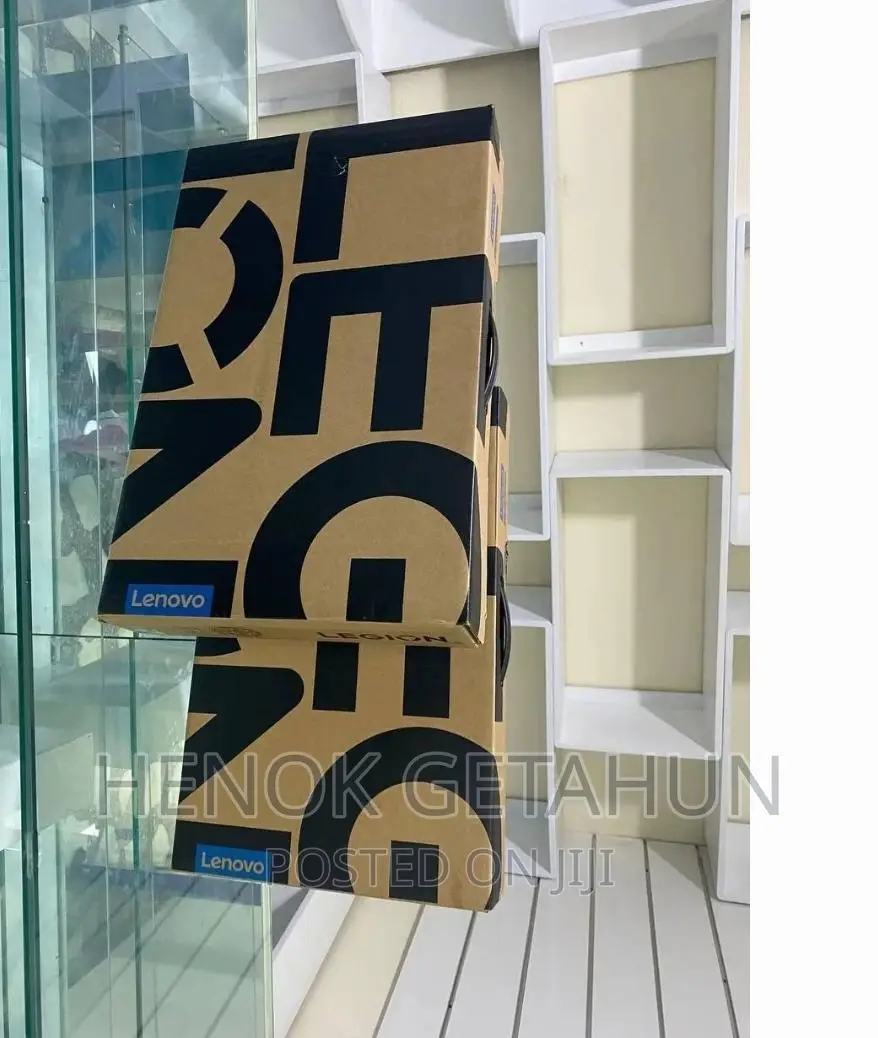 New Laptop Lenovo Legion 5 16GB AMD Ryzen 7 SSD 512GB