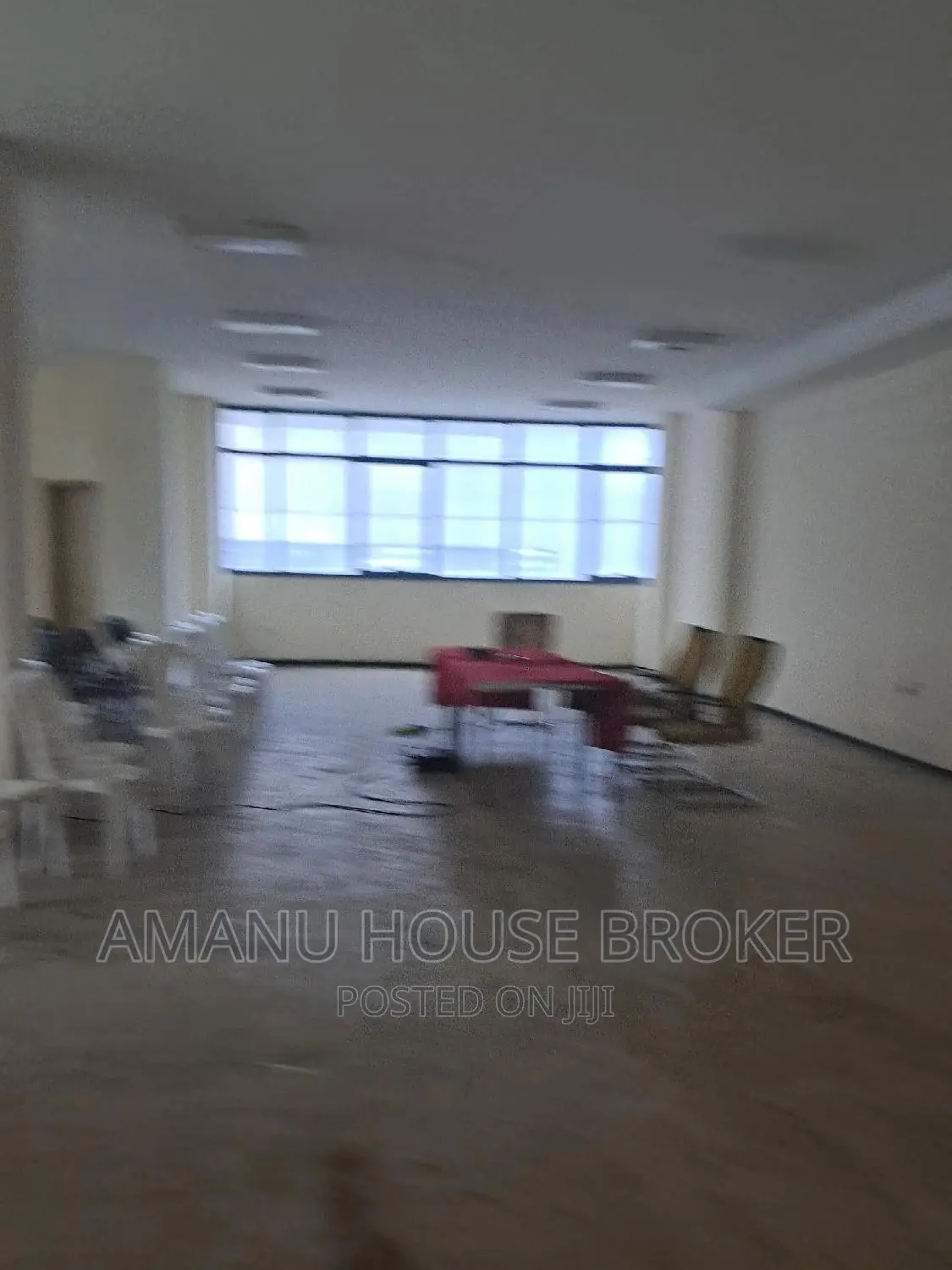 Urgent for Rent 250sqm Office 1st Floor