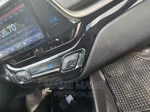 New Toyota C-HR 2021 White