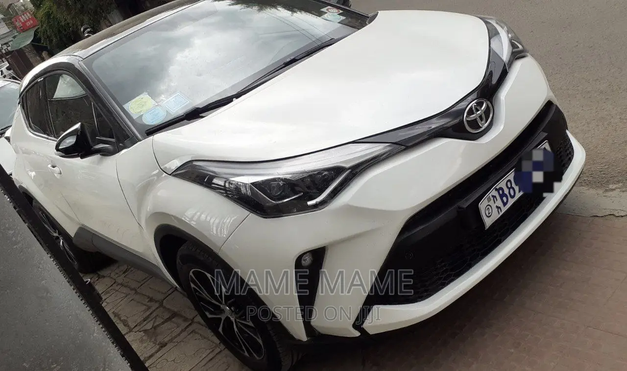 New Toyota C-HR 2021 White