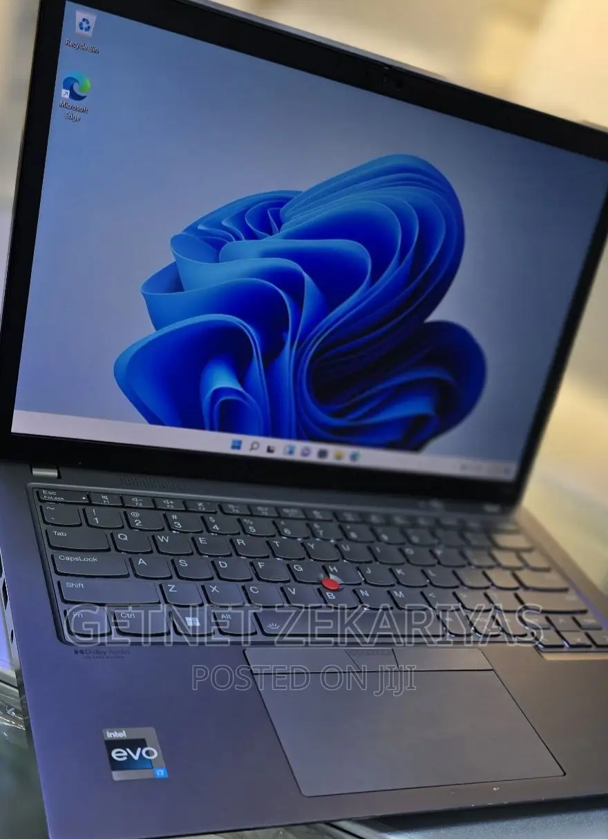 New Laptop Lenovo Thinkpad X13 Yoga 16GB Intel Core I7 SSD 512GB