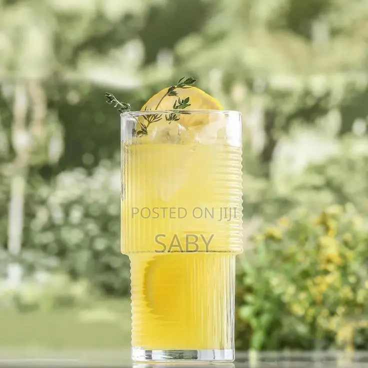 የ ውሀ ብርጭቆ Glass