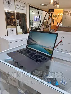 Photo - New Laptop Asus VivoBook 15 X505BA 8GB Intel Core I5 SSD 512GB