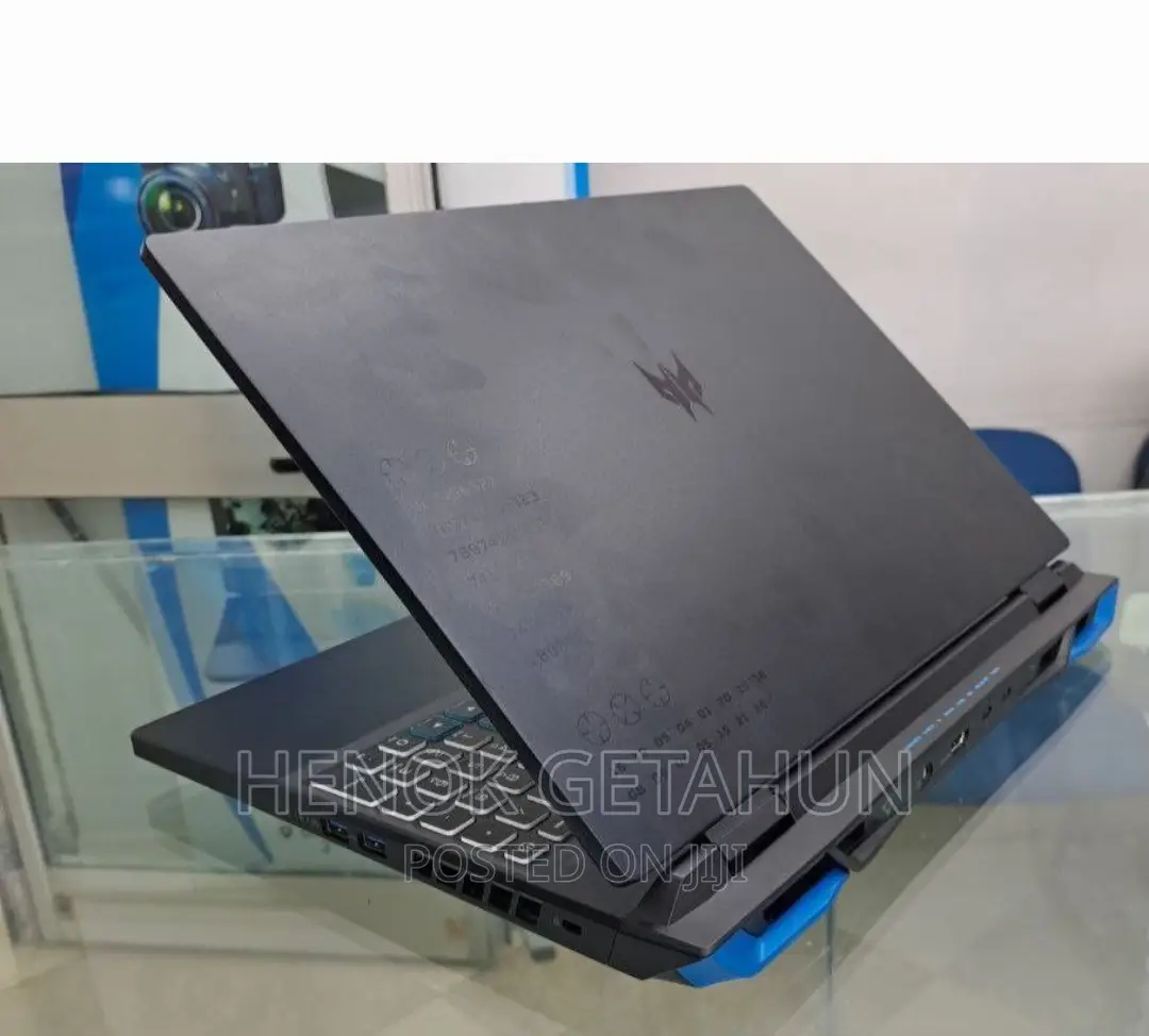 New Laptop Acer Predator Helios 300 16GB Intel Core I9 SSD 1T