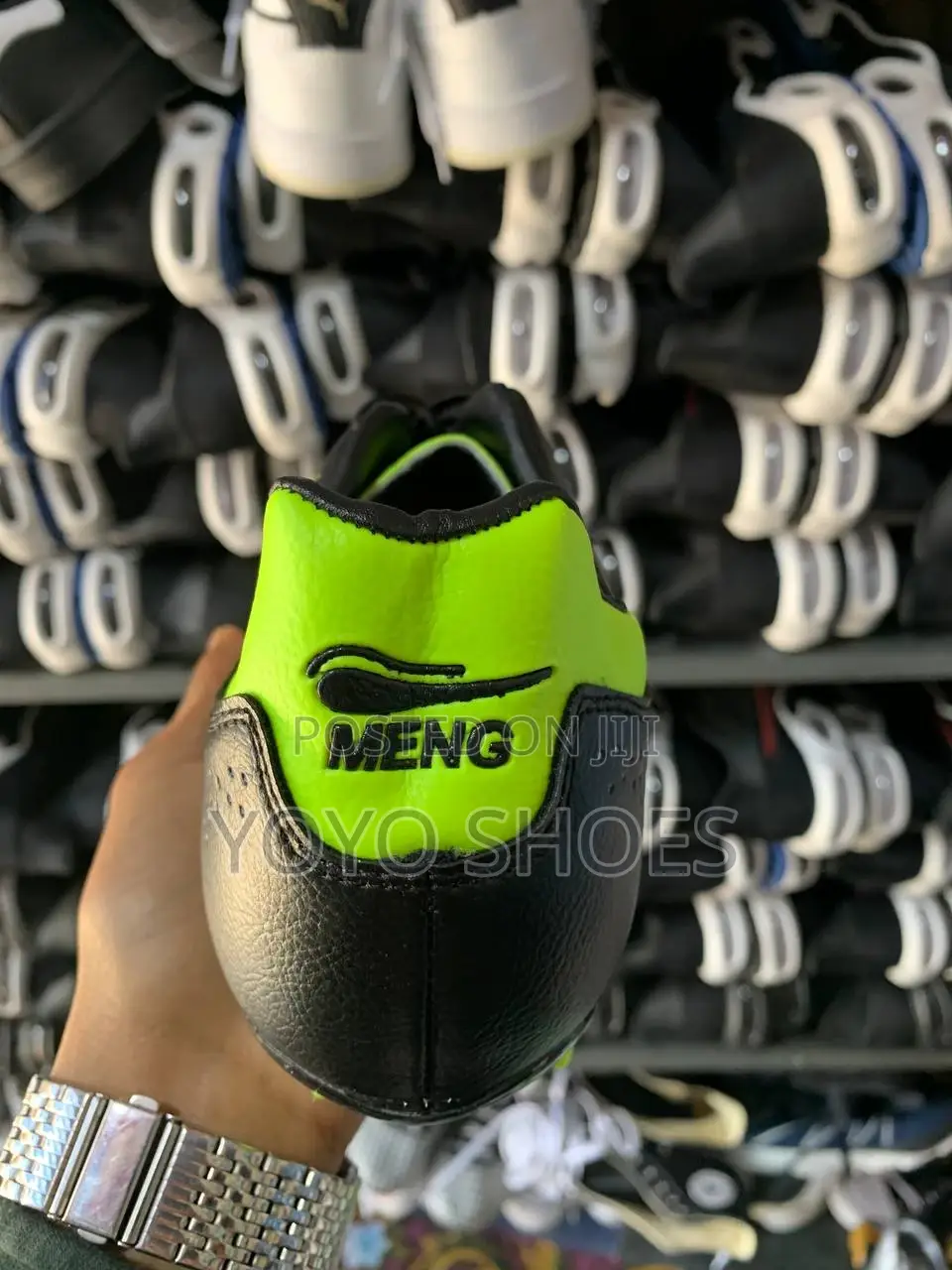 Orginal Meng Foot Ball Shoes