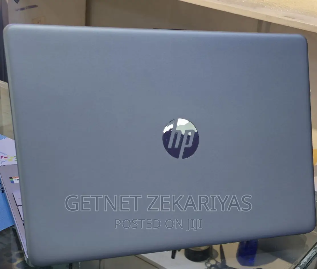 New Laptop HP Stream Notebook 8GB Intel Core I5 HDD 1T