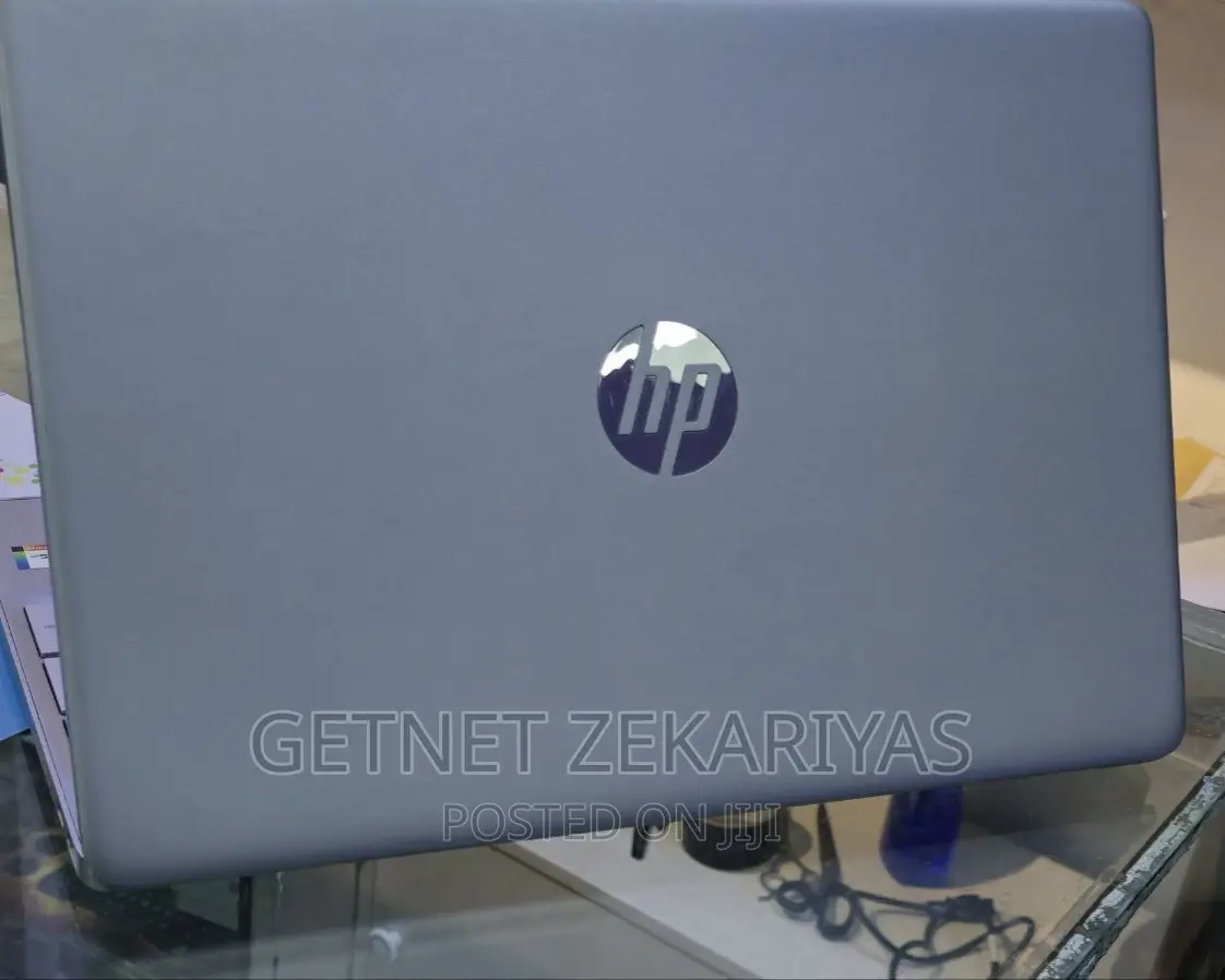 New Laptop HP Stream Notebook 8GB Intel Core I5 HDD 1T