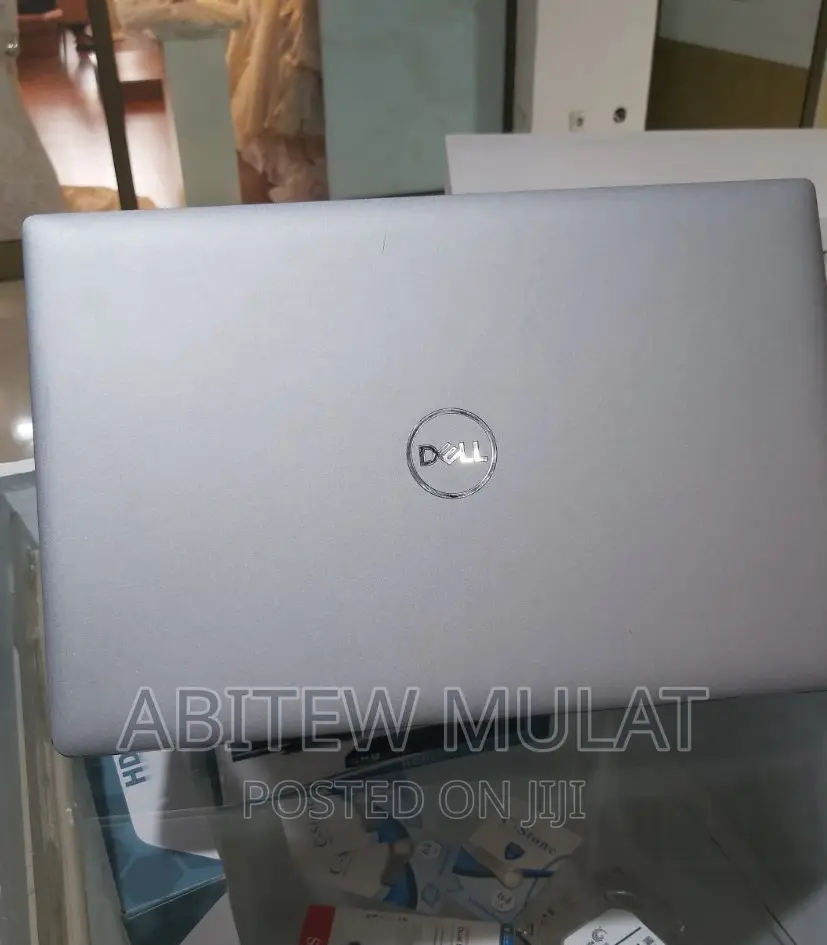 New Laptop Dell Latitude 5529 16GB Intel Core I7 SSD 512GB