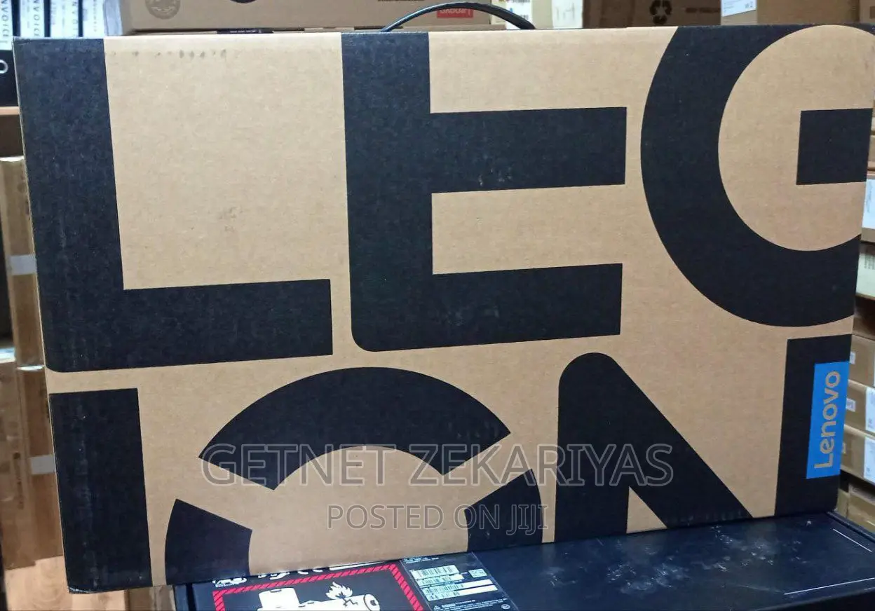 New Laptop Lenovo Legion 7 16GB AMD Ryzen 7 SSD 512GB