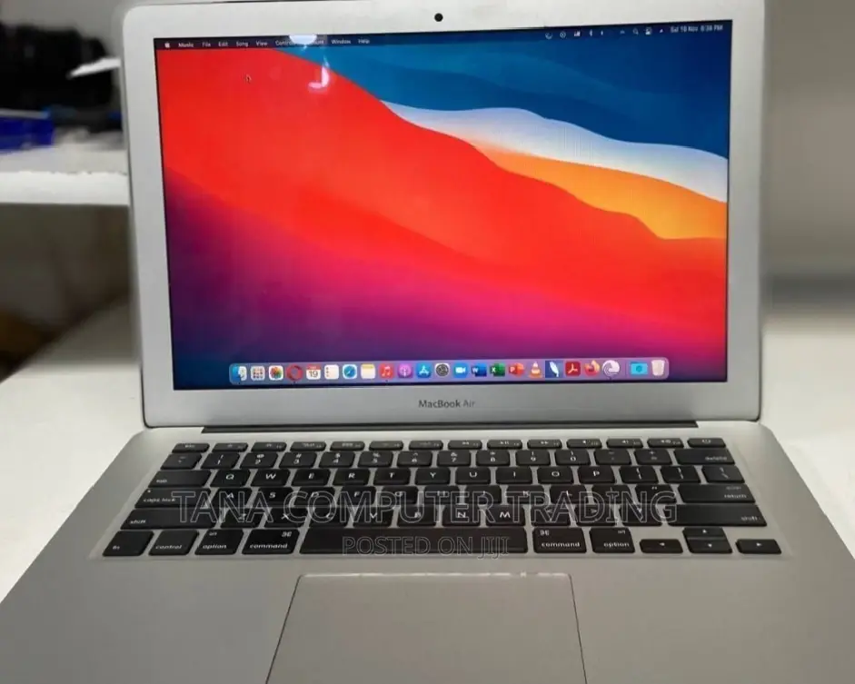 Laptop Apple MacBook 2013 8GB Intel Core I5 SSD 256GB