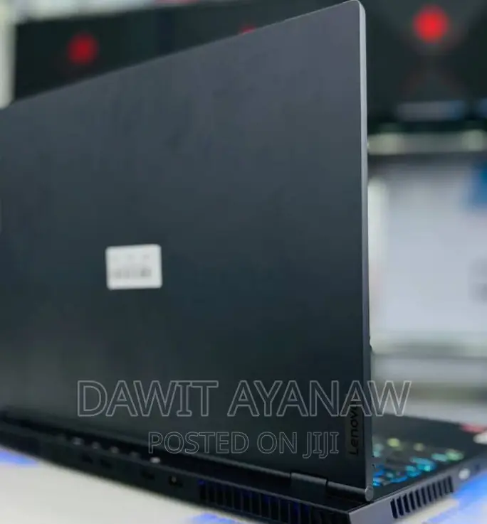 New Laptop Lenovo 16GB AMD Ryzen 7 SSD 1T