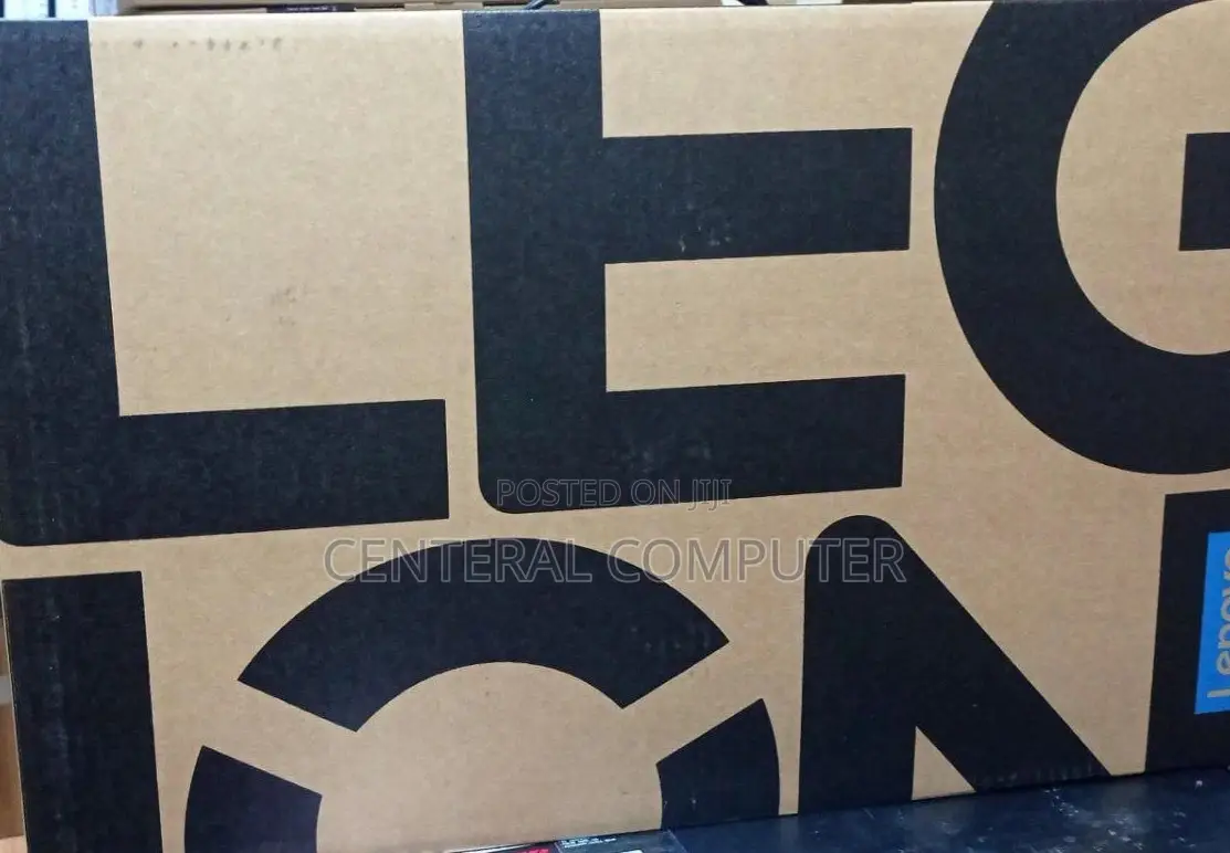 New Laptop Lenovo Legion 5 16GB AMD Ryzen 7 SSD 512GB