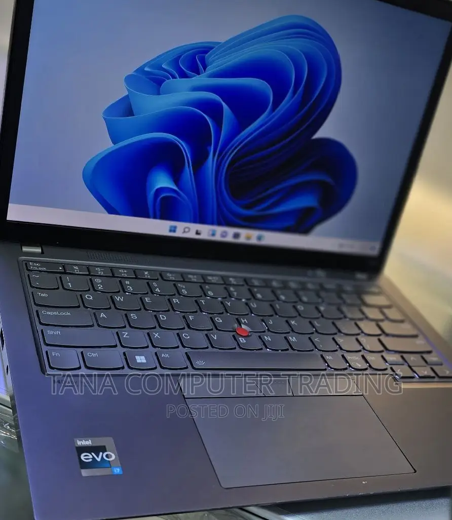 New Laptop Lenovo Thinkpad X13 Yoga 16GB Intel Core I7 SSD 500GB