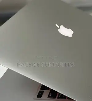 New Laptop Apple MacBook Pro 2013 8GB Intel Core i5 SSD 256GB