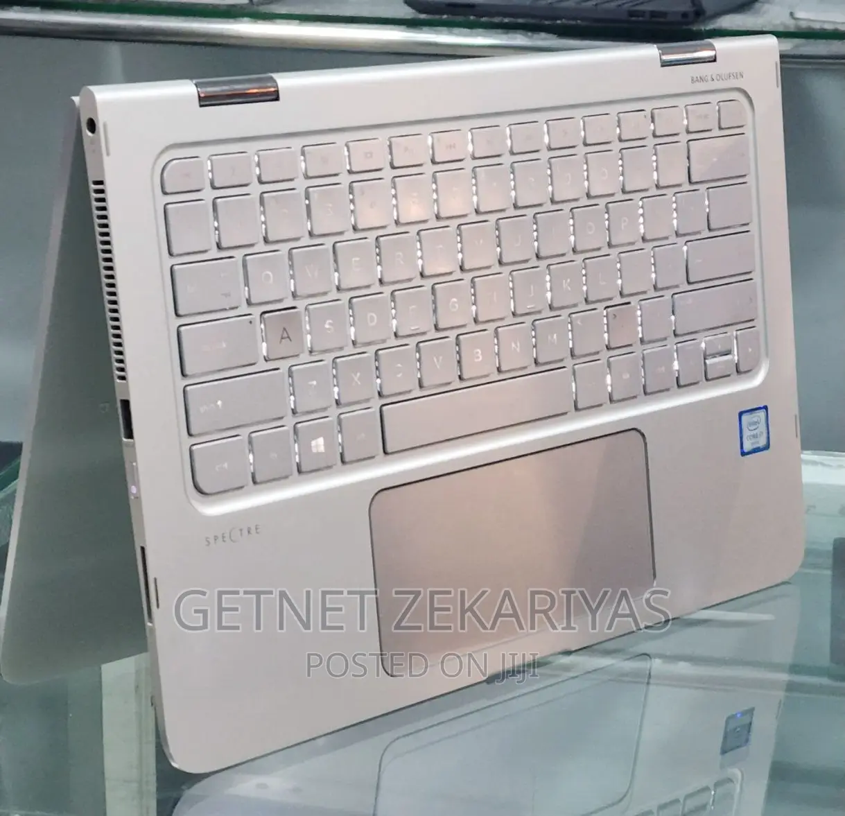 New Laptop HP Spectre 8GB Intel Core I7 SSD 512GB