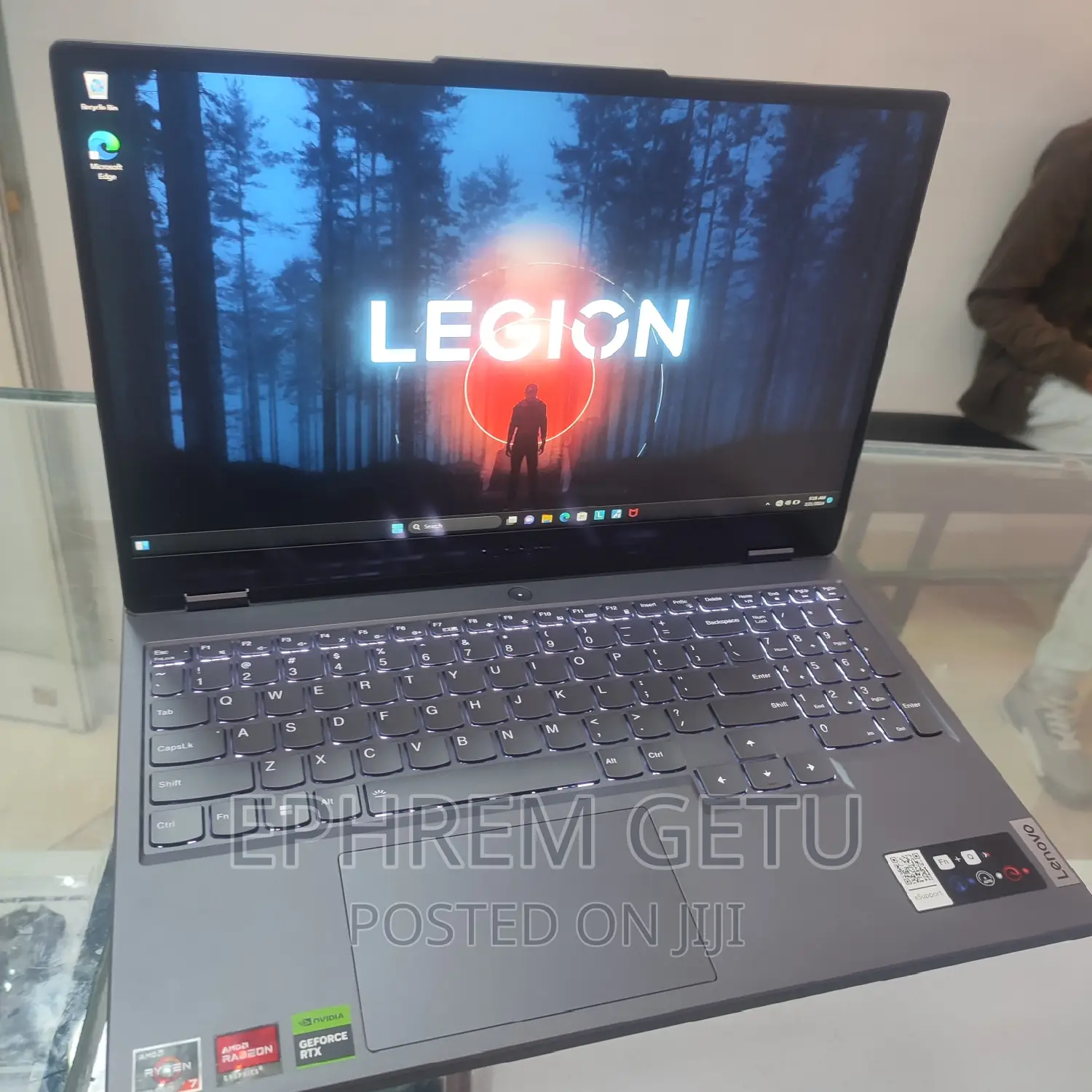New Laptop Lenovo Legion 5 16GB AMD Ryzen 7 SSD 512GB