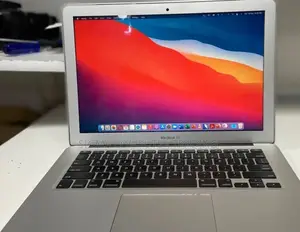 Photo - New Laptop Apple MacBook Pro 2013 8GB Intel Core I5 SSD 256GB