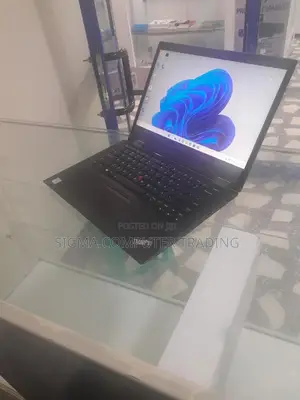 New Laptop Lenovo ThinkPad Yoga 370 16GB Intel Core I5 SSD 512GB