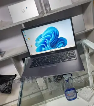 Photo - New Laptop Asus VivoBook 15 X505BA 8GB Intel Core I5 SSD 512GB