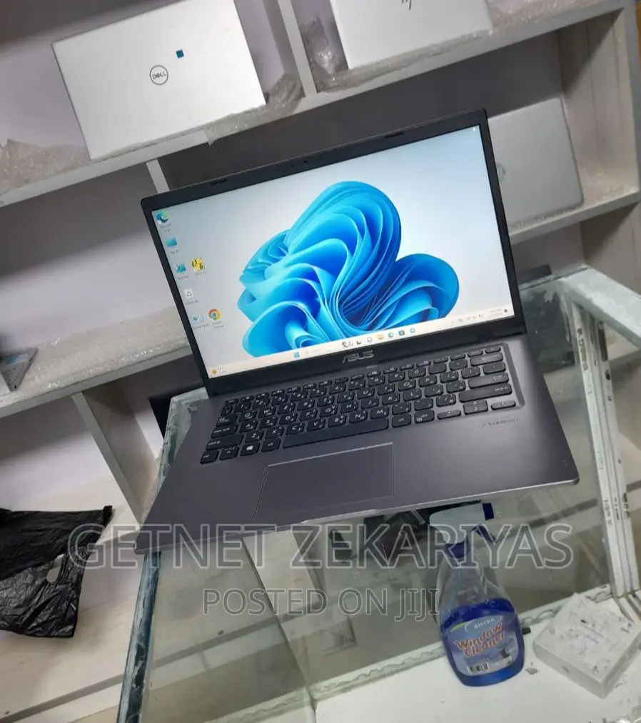 New Laptop Asus VivoBook 15 X505BA 8GB Intel Core I5 SSD 512GB