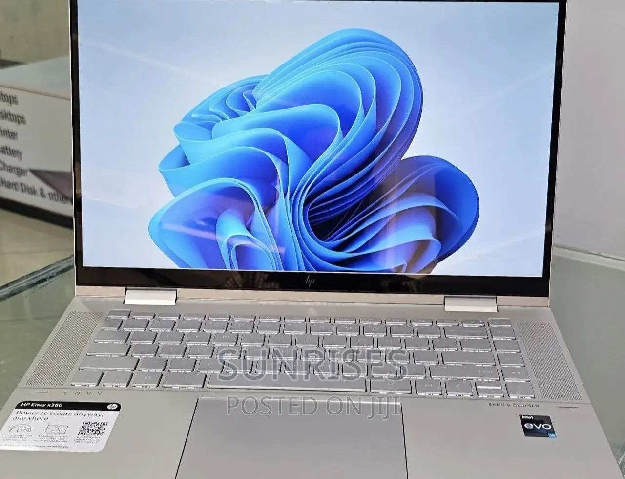 New Laptop HP Envy X360 8GB Intel Core I5 SSD 512GB