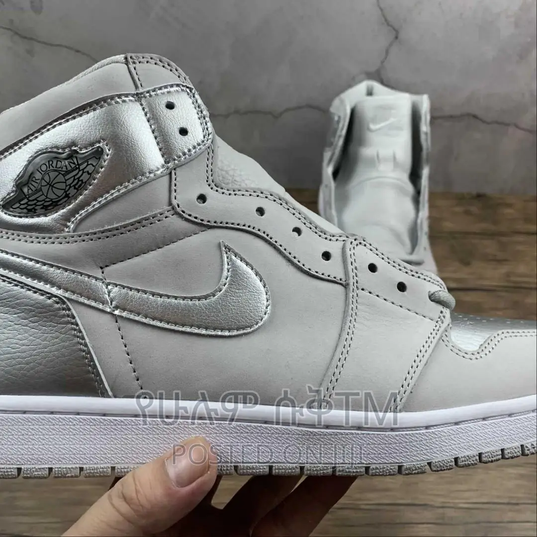Original Air Jordan 1 Hi Og ‘Silver Metal’ Shoes