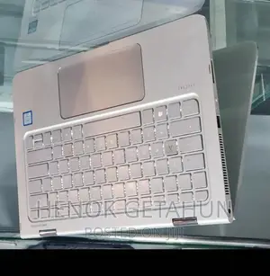 New Laptop HP Spectre 8GB Intel Core i7 SSD 512GB