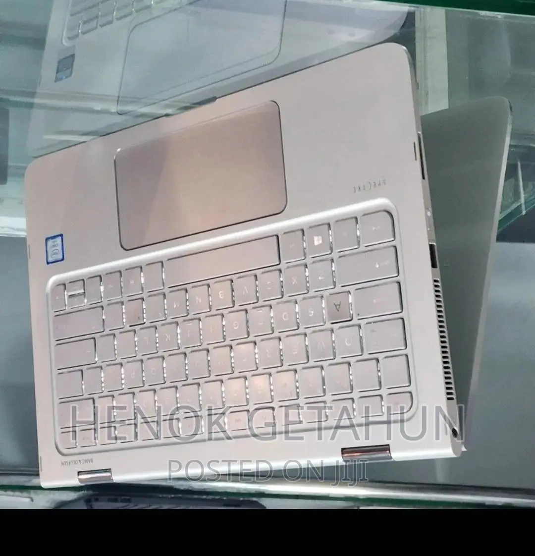 New Laptop HP Spectre 8GB Intel Core i7 SSD 512GB