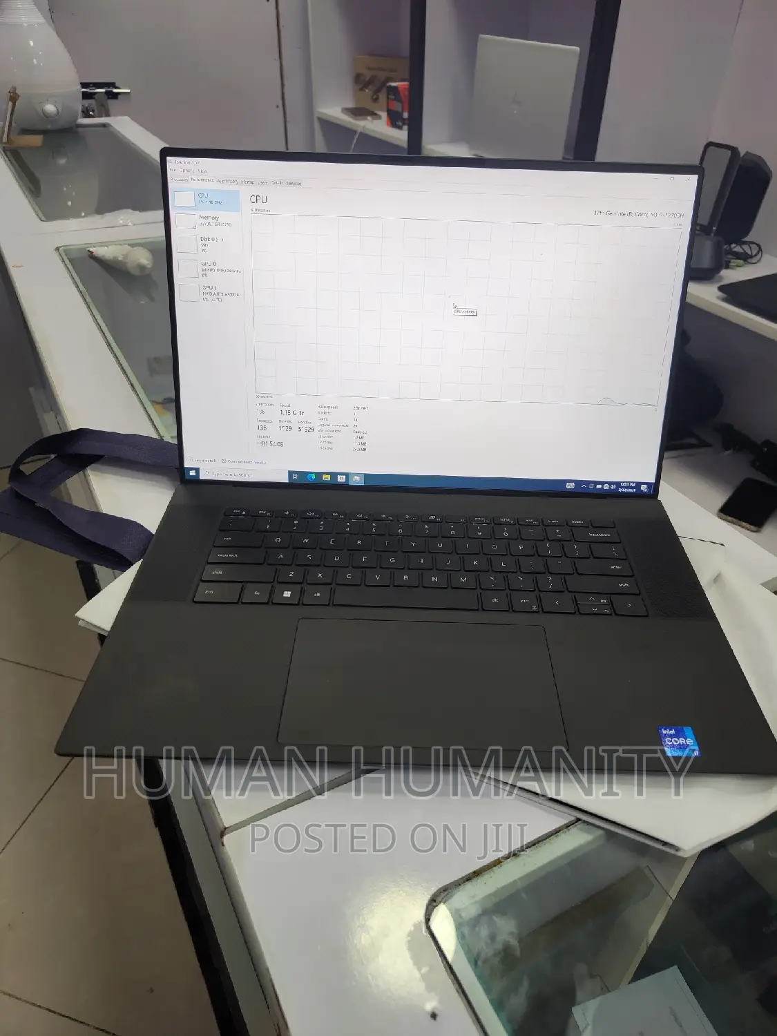 New Laptop Dell Precision 5570 32GB Intel Core I7 SSD 1T