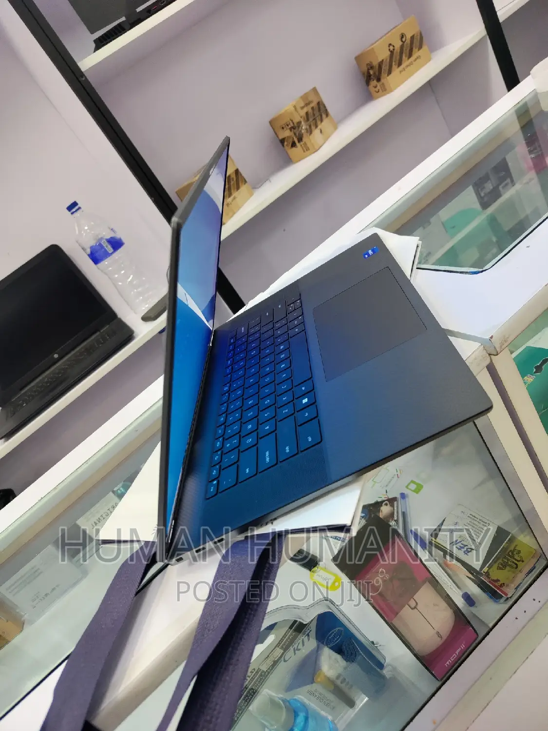 New Laptop Dell Precision 5570 32GB Intel Core I7 SSD 1T