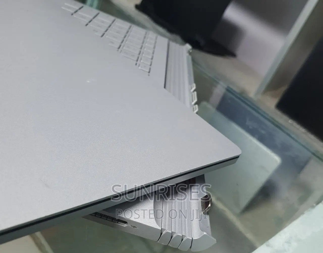 New Laptop Microsoft Surface Book 3 32GB Intel Core I7 SSD 512GB