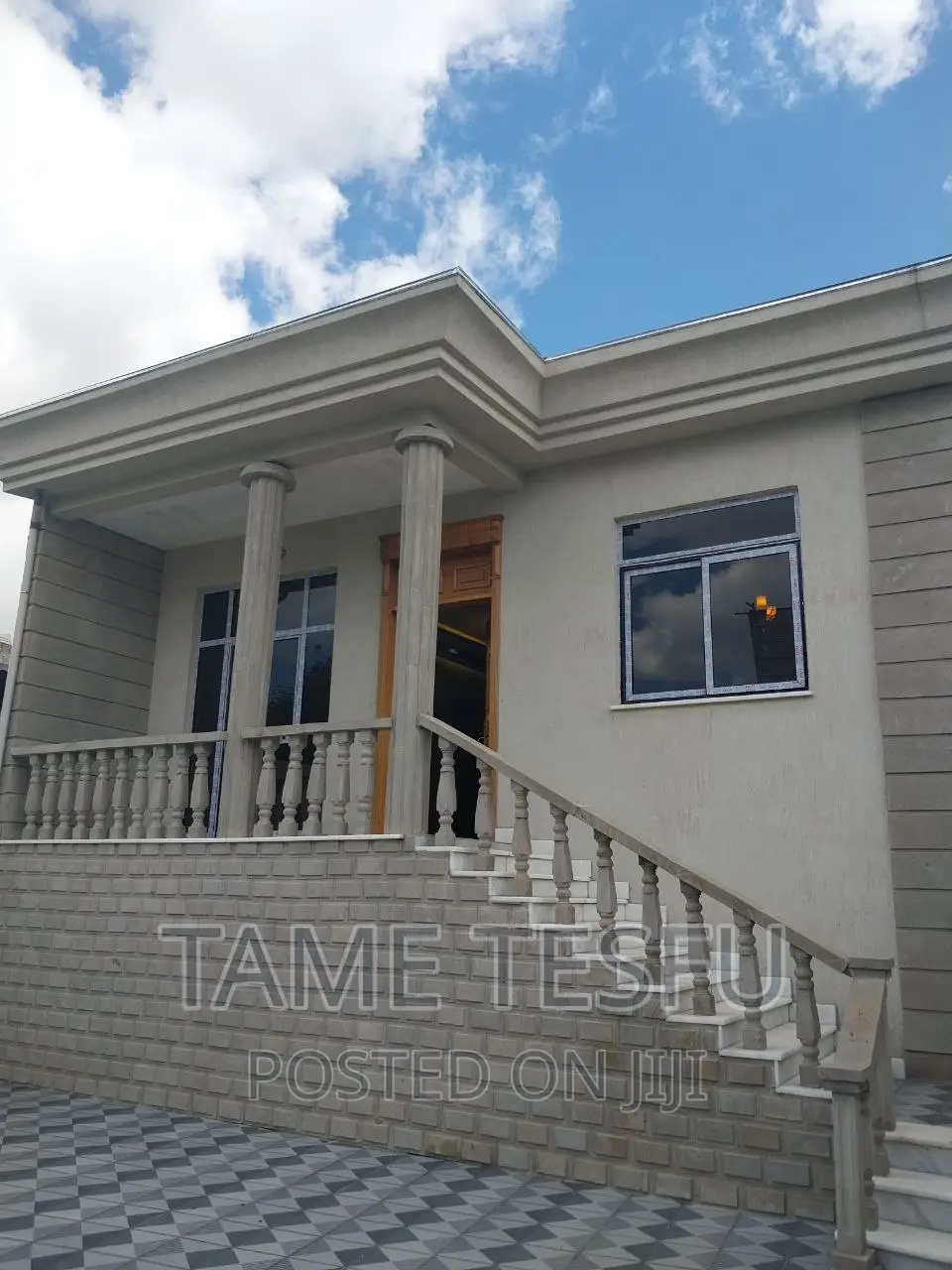 Furnished 4bdrm House in Yeka 02 for sale