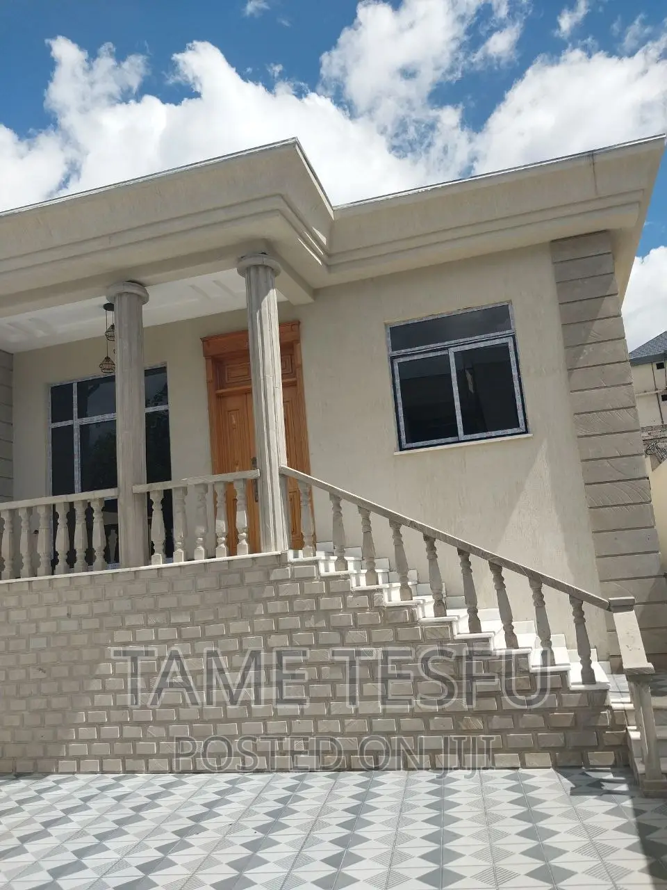 Furnished 4bdrm House in Yeka 02 for sale