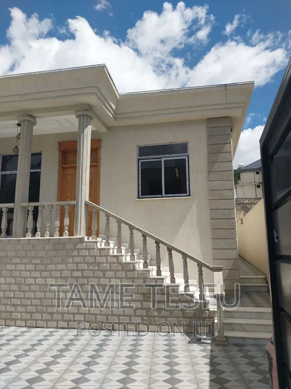 Furnished 4bdrm House in Yeka 02 for sale